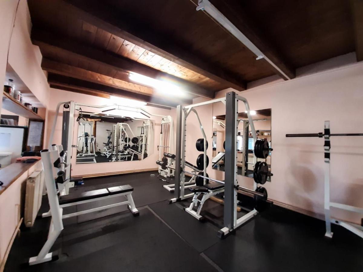 Sport Hostel Cluj Экстерьер фото